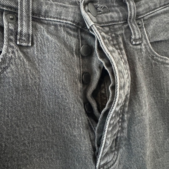 Universal Thread Black Skinny Jeans - Picture 2 of 7